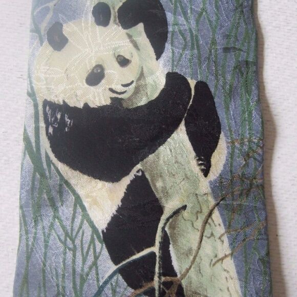 ENDANGERED SPECIES Mens Neck Tie Baby Panda Silk - Picture 3 of 6